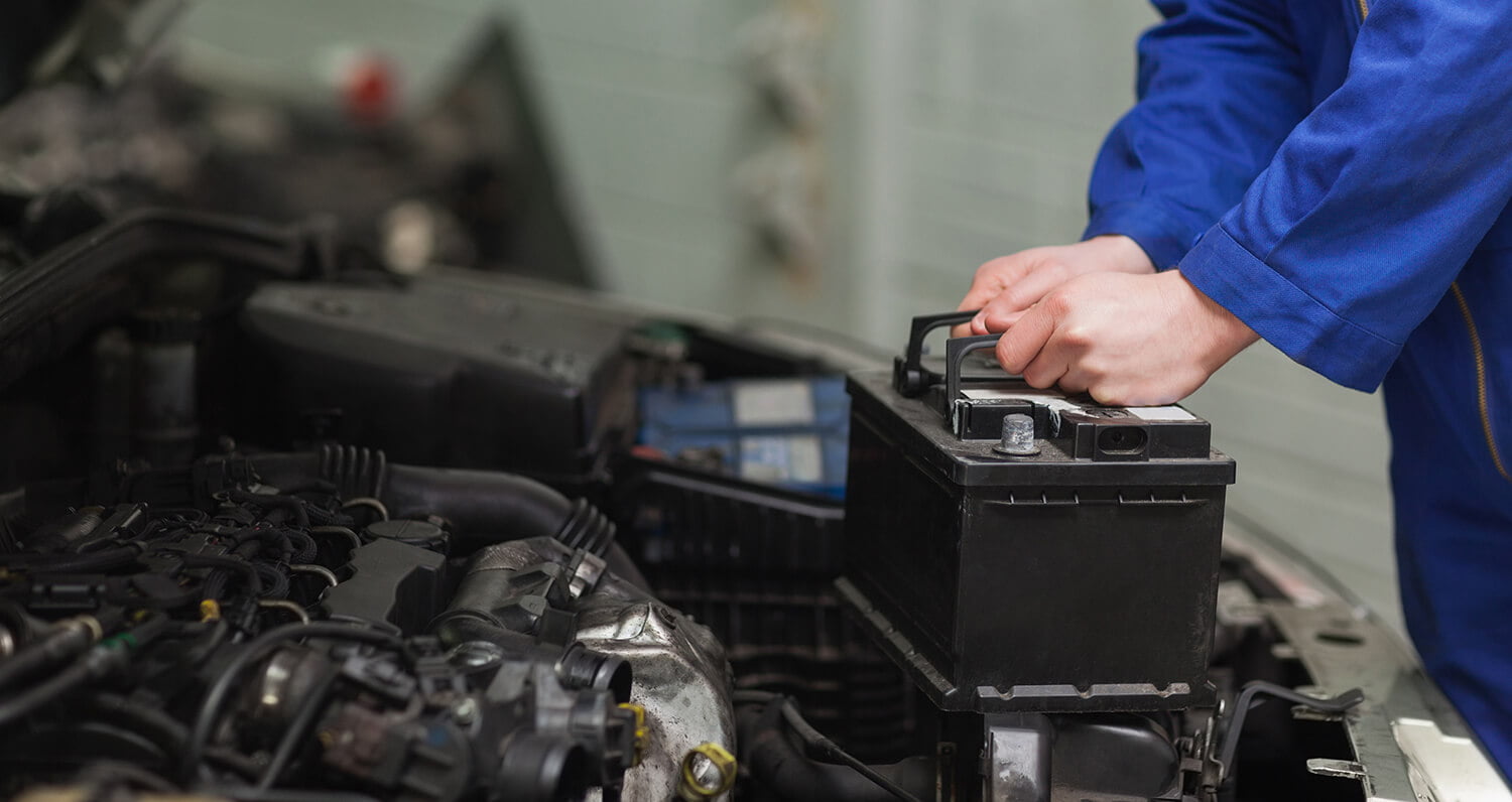 Kiểm tra ắc quy ô tô